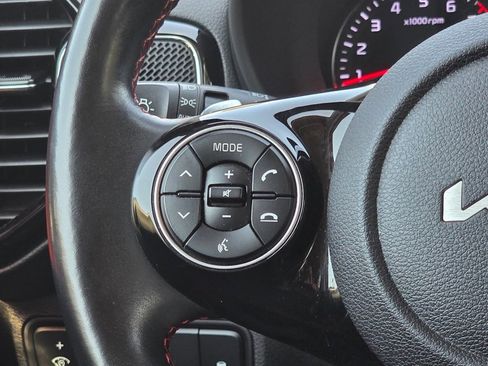 Used 2022 Kia Soul Turbo image 18