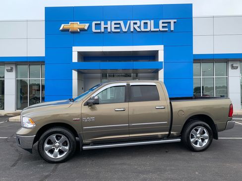 Used 2013 RAM 1500 Big Horn AWD/4WD image 1