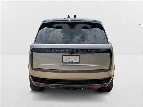 New 2025 Land Rover Range Rover SE image 8