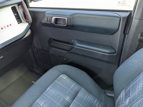 Used 2025 Ford Bronco Heritage Edition image 16