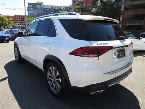 Used 2022 Mercedes-Benz GLE 350 4MATIC image 2