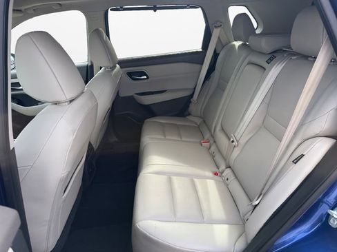 Used 2021 Nissan Rogue SV image 13