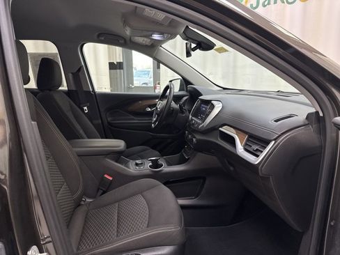 Used 2020 GMC Terrain SLE w/ Driver Convenience Package image 29