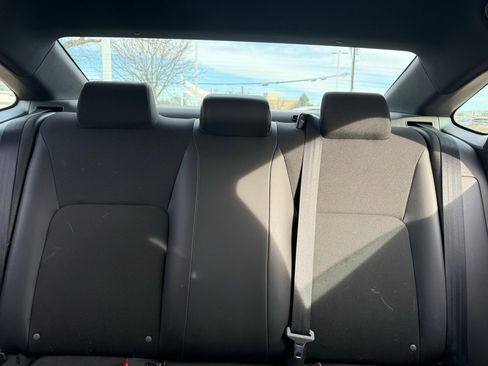 Used 2023 Honda Civic Sport image 17