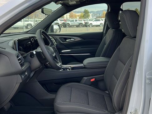 New 2026 Chevrolet Traverse LT w/ Midnight/Sport Edition image 30