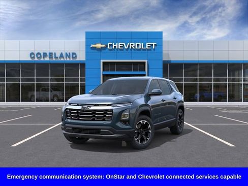 New 2026 Chevrolet Equinox LT w/ Convenience Package II AWD/4WD image 9