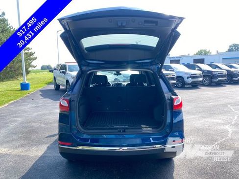 Used 2019 Chevrolet Equinox LT w/ Driver Convenience Package FWD image 18