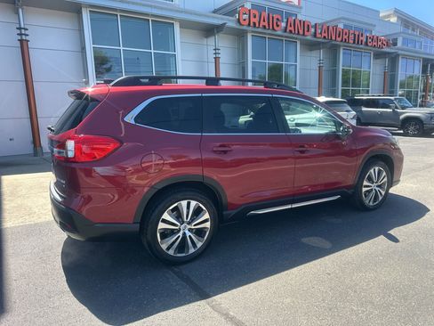 Used 2020 Subaru Ascent Limited w/ Technology Package AWD/4WD image 3