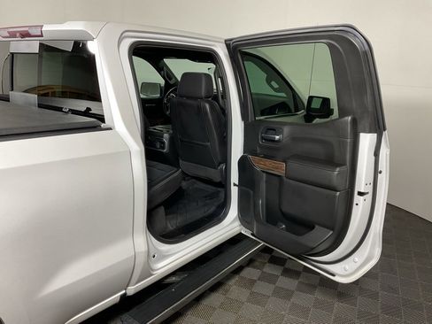 Used 2019 Chevrolet Silverado 1500 High Country w/ High Country Premium Package image 32