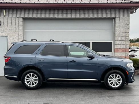 Used 2021 Dodge Durango SXT AWD/4WD image 2