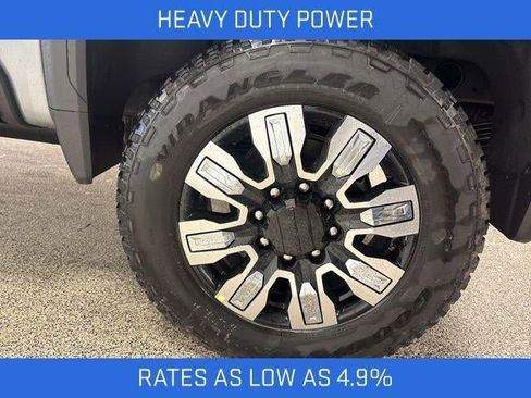 New 2026 GMC Sierra 2500 Denali w/ Denali Reserve Package image 25