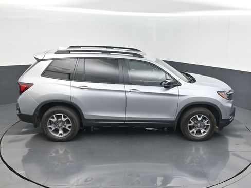 Used 2022 Honda Passport TrailSport image 14