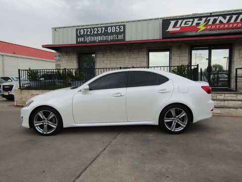 Used 2012 Lexus IS 250 w/ Premium Pkg Value Edition RWD image 2