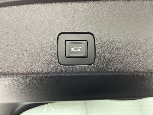 Certified 2024 Buick Encore GX Preferred w/ Comfort Package AWD/4WD image 28