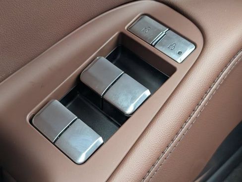 New 2026 Lincoln Navigator Reserve AWD/4WD image 24