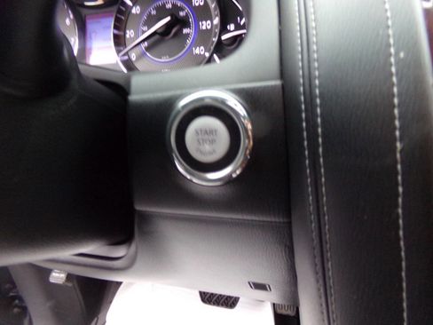 Used 2015 INFINITI QX80 4WD w/ Deluxe Technology Package image 36