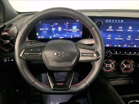 Used 2025 Chevrolet Blazer EV RS AWD/4WD image 5