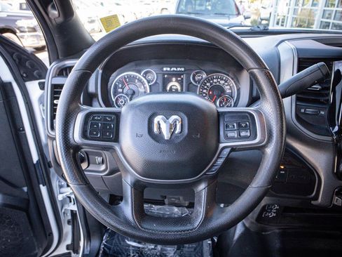 Used 2022 RAM 5500 Tradesman w/ Chrome Appearance Group image 19