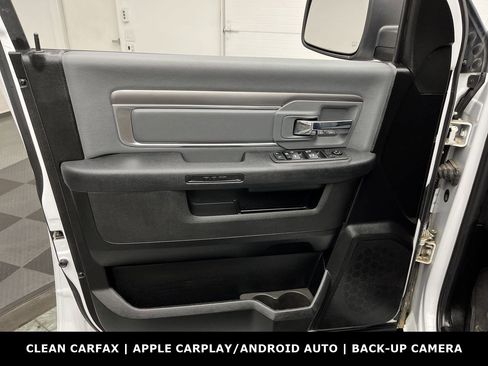 Used 2022 RAM 1500 Classic SLT AWD/4WD image 7