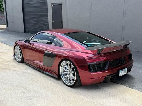 Used 2017 Audi R8 V10 w/ Carbon Exterior Package AWD/4WD image 14