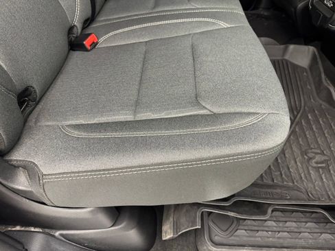 Used 2023 RAM 1500 Big Horn AWD/4WD image 38