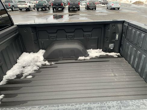 Used 2023 GMC Sierra 1500 SLT w/ SLT Convenience Package image 23