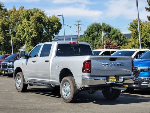 New 2026 RAM 2500 Tradesman AWD/4WD image 5