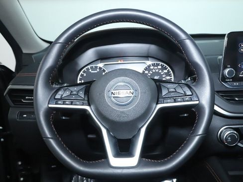 Used 2021 Nissan Altima 2.5 SR image 21