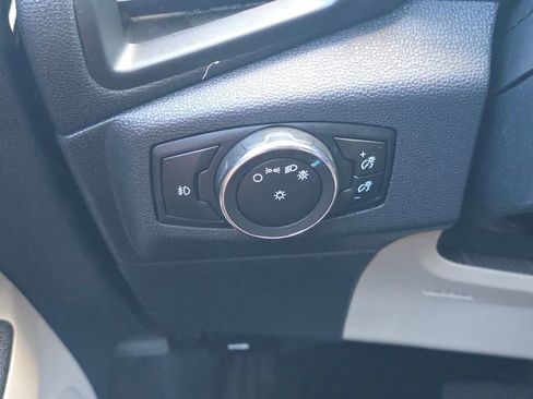 Used 2018 Ford EcoSport SE FWD image 25