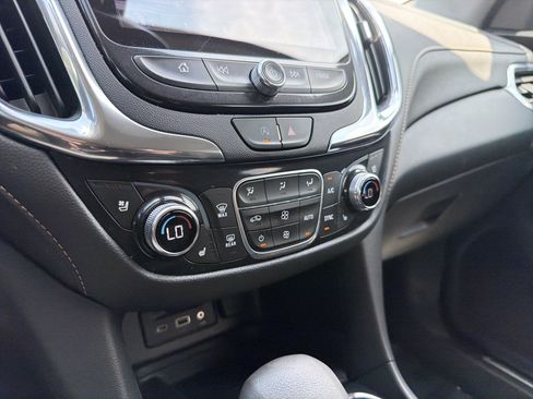 Used 2023 Chevrolet Equinox Premier FWD image 26