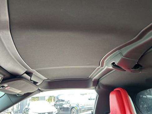 Used 2023 Chevrolet Corvette Stingray Coupe w/ Z51 Performance Package image 21