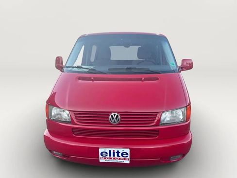 Used 2002 Volkswagen Eurovan MV image 8