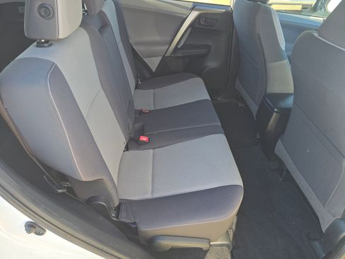 Used 2013 Toyota RAV4 XLE image 24