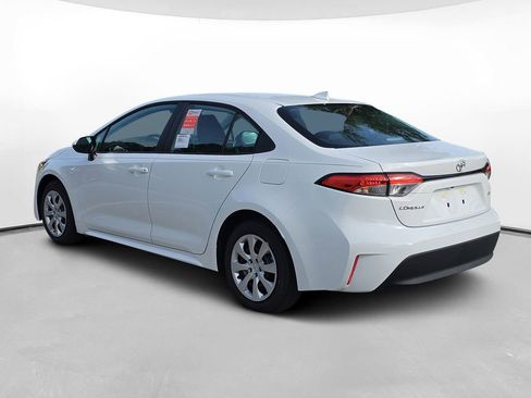 New 2026 Toyota Corolla LE FWD image 4