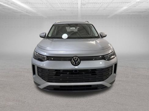 New 2026 Volkswagen Tiguan S FWD image 2