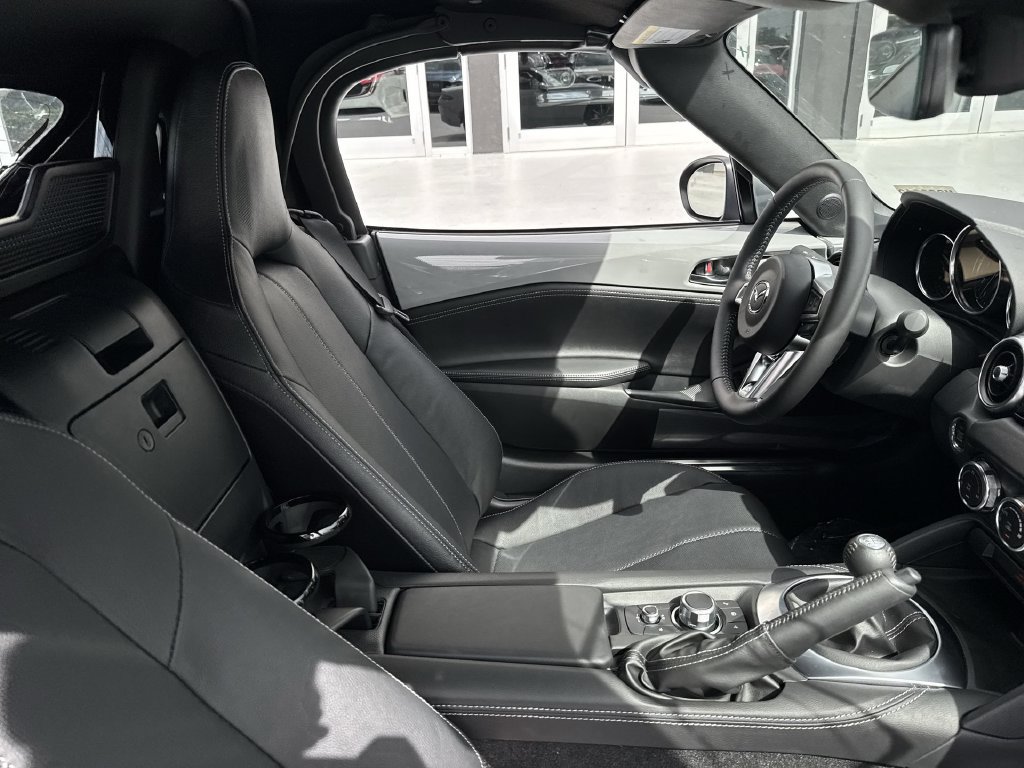 New 2026 MAZDA MX-5 Miata Grand Touring RWD image 15