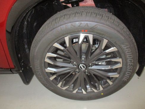 New 2026 Nissan Rogue Platinum w/ Platinum Premium Package image 4