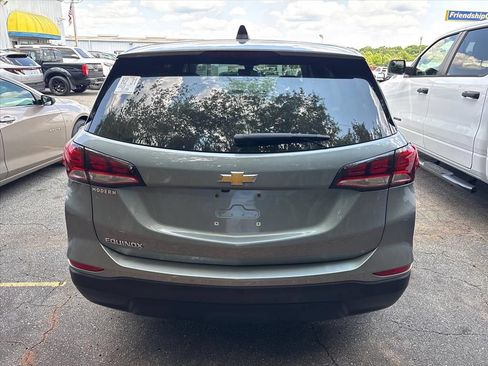 Used 2023 Chevrolet Equinox LS w/ LPO, Cargo Package FWD image 10