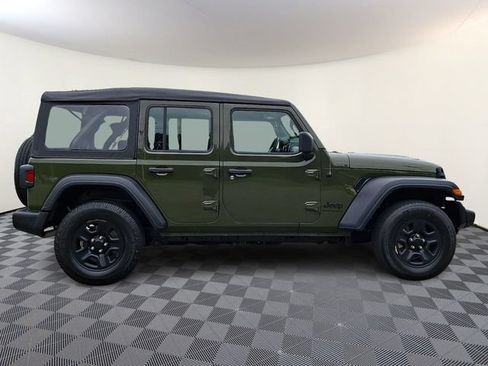 Used 2023 Jeep Wrangler Unlimited Sport AWD/4WD image 7