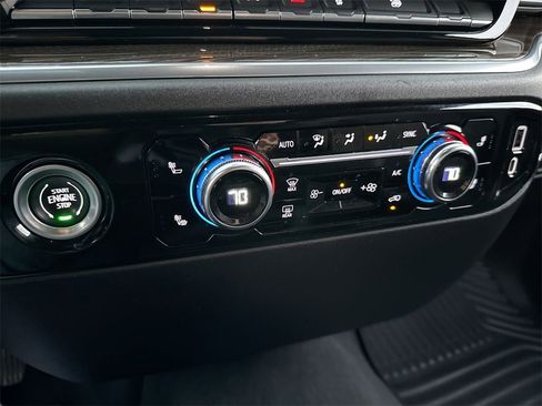 Used 2022 GMC Sierra 1500 Elevation image 19