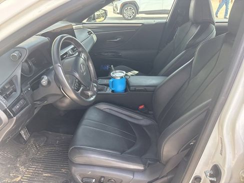 Used 2022 Lexus ES 300h F Sport w/ Accessory Package 2 image 14