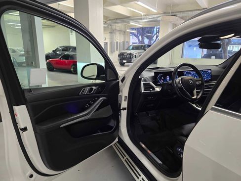 Used 2024 BMW X5 xDrive40i image 22