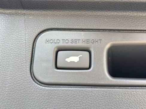 New 2026 Honda Pilot Touring image 17
