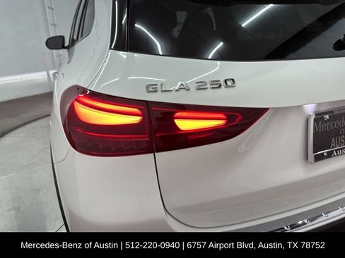 Certified 2026 Mercedes-Benz GLA 250 image 30