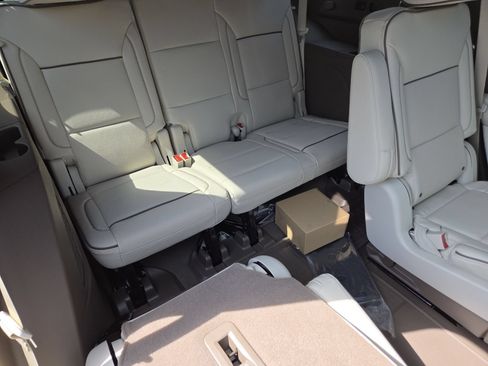 New 2026 GMC Yukon Denali w/ Denali Reserve Package AWD/4WD image 27