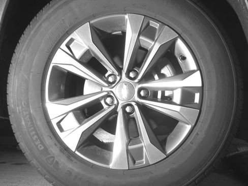 Used 2025 Chevrolet Equinox LT image 13