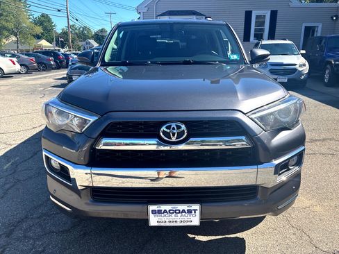 Used 2016 Toyota 4Runner Limited image 8