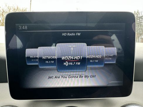 Used 2018 Mercedes-Benz CLA 250 image 25