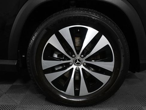 Certified 2026 Mercedes-Benz GLE 350 4MATIC image 37