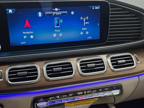 New 2026 Mercedes-Benz GLS 450 4MATIC image 15